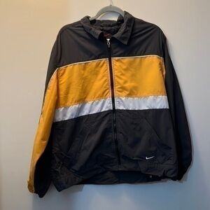 Nike windbreaker color block, style size medium